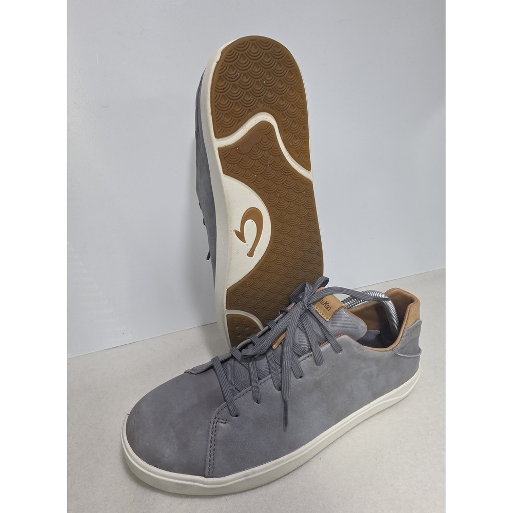 Olukai Laeahi Li Ili Shoes Mens 9.5 Gray Stone Print Leather Sneaker Low Top